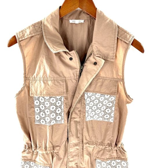 Under Skies Women's Cargo Vest Size Small Full Zip Button Front Collared Elastic - Picture 2 of 11